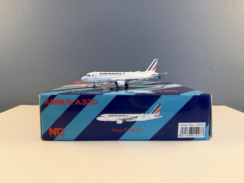 Models 400 air france - models,