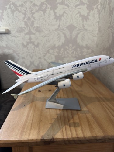250 scale airplane model - scale,